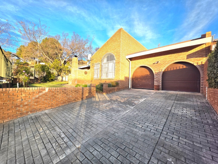 3 Bedroom Property for Sale in Eureka Free State